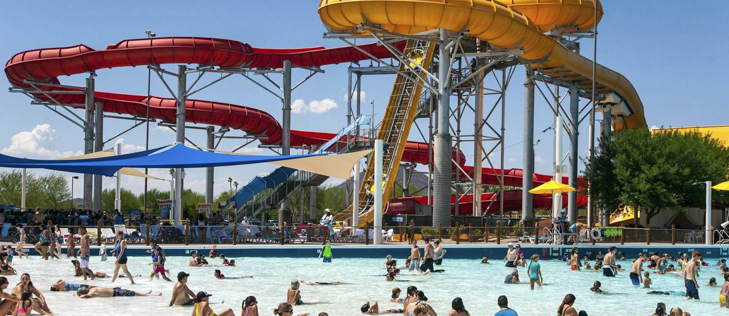Hurricane Harbor Phoenix